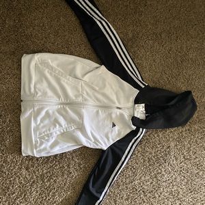 Unisex adidas sweatshirt